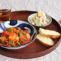鶏のトマト煮とさつまいもとツナのマッシュサラダ