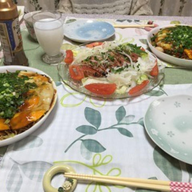 お気に入りのお好み焼き屋さんで持ち帰り晩御飯