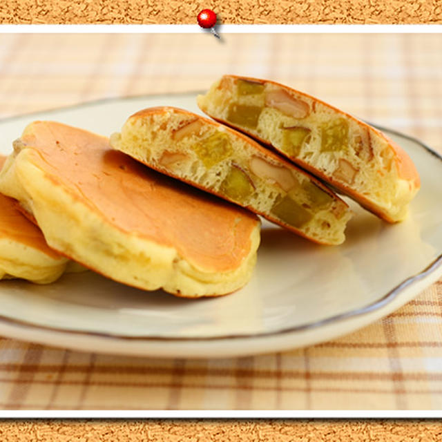 さつまいもとくるみ入りホットケーキ。