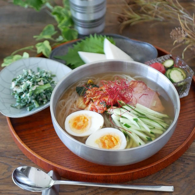 カルディの冷麺で晩ごはん