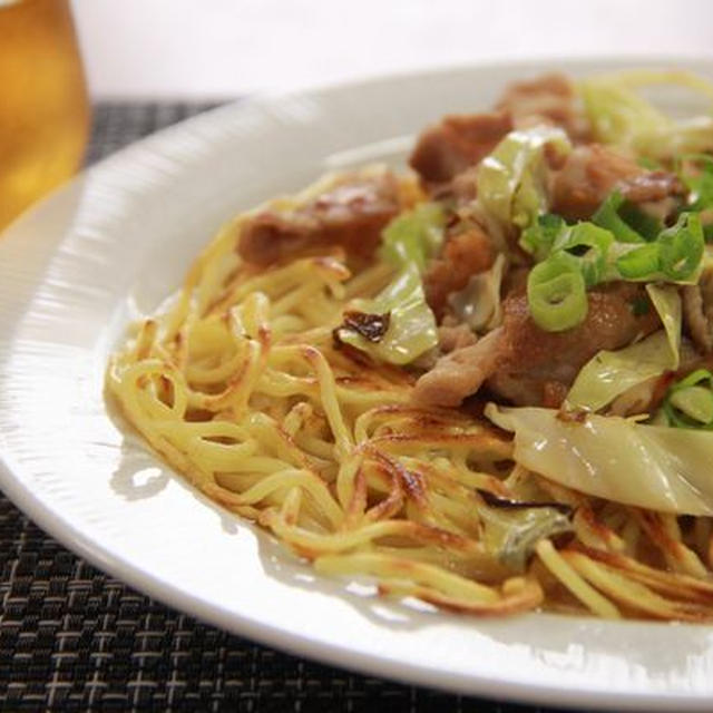 ソース焼きそばの材料で中華風餡かけ焼きそば♪