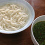 今朝の麺は「ニラカレー釜揚げうどん」