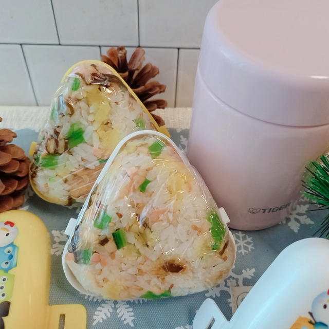 具沢山おにぎり弁当〖おにぎり弁当〗