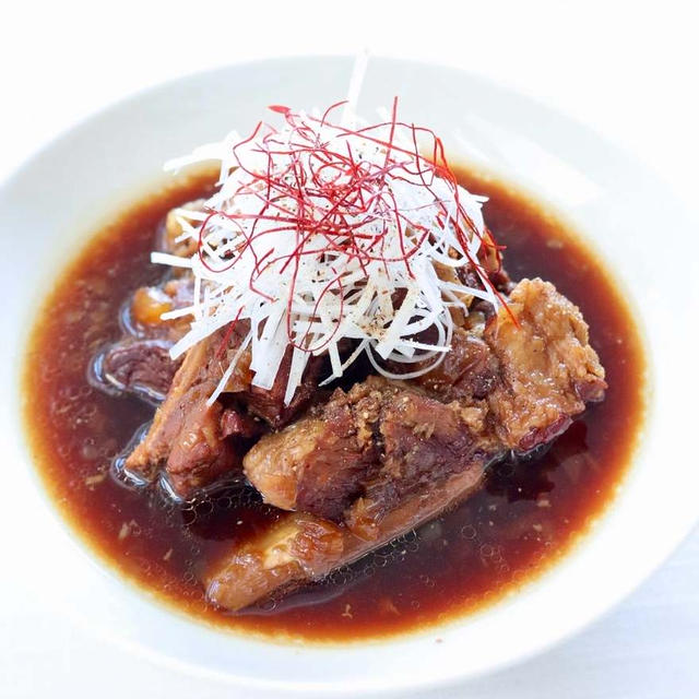骨からホロっと外れる〜♪【Bistroスペアリブの黒酢煮】
