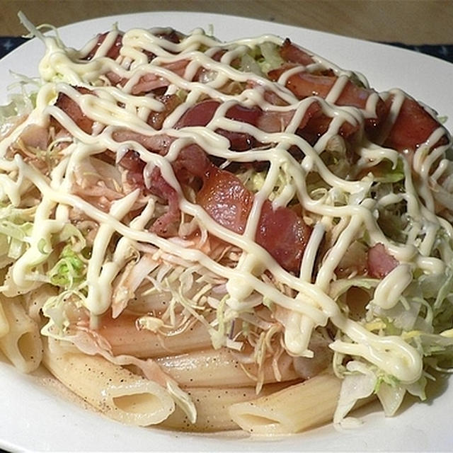 カリカリベーコンのキャベサラパスタ