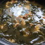 わかめスープの作り方。韓国人気レシピ5選 ♪牛肉入りのミヨックク（미역국）