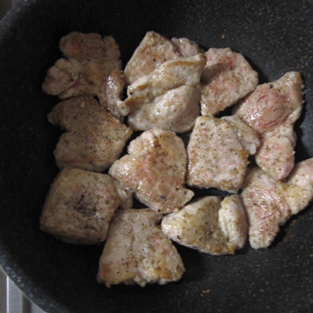 豚肉の白ワインビネガー煮