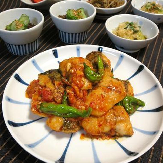 冷凍保存のプチトマトを使って♪鯖のチリソース炒め