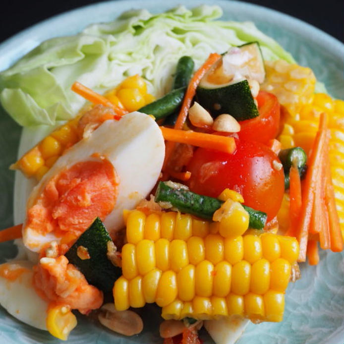作り置きしてお弁当やサラダに！「塩卵」レシピとアレンジ7選の画像