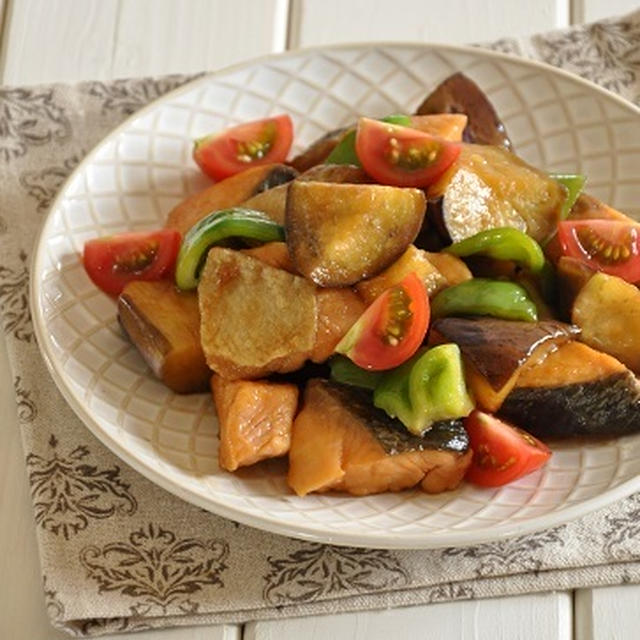 魚がおいしいストックおかず☆鮭と野菜の甘酢炒めと、鮭の保存のこと《掲載のお知らせ》