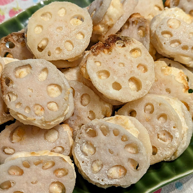 エビと白はんぺんのれんこんはさみ焼き