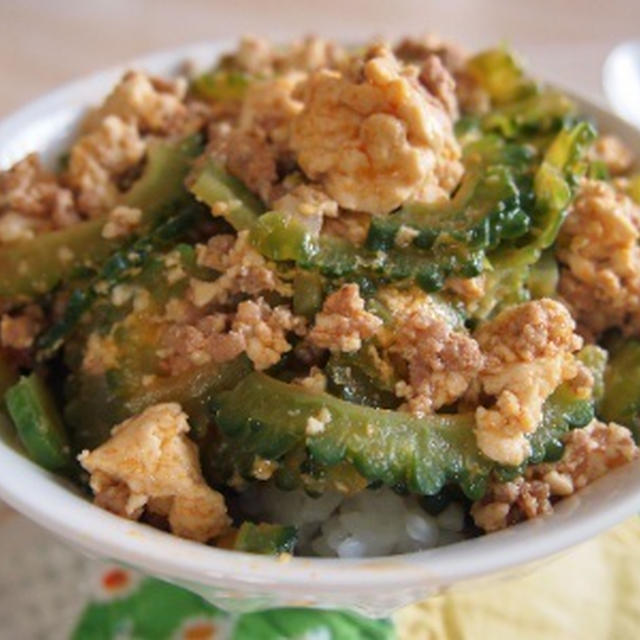 くらしのアンテナ（レシピブログ）に掲載されました！【ゴーヤと豚ひき肉のピリ辛丼】