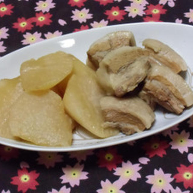 ほっこりとした味わいが胸に響きます。大根と豚バラ肉の煮物