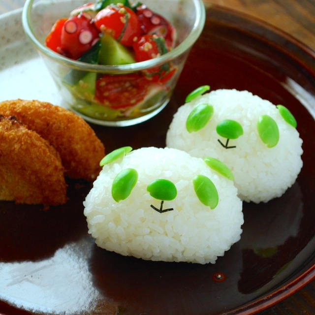 枝豆で簡単！パンダおにぎりプレート☆お弁当にも