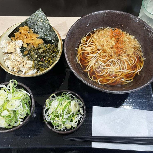 朝セット・焼鯖ごはん（温）に納豆を追加して食べる（番外編）〜ゆで太郎〜