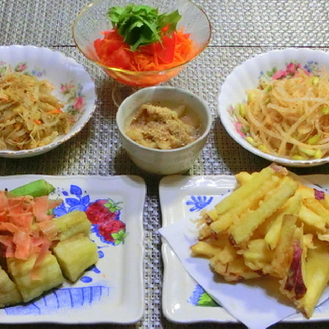 野菜で夕食、　　　　　　ランチはオフ会