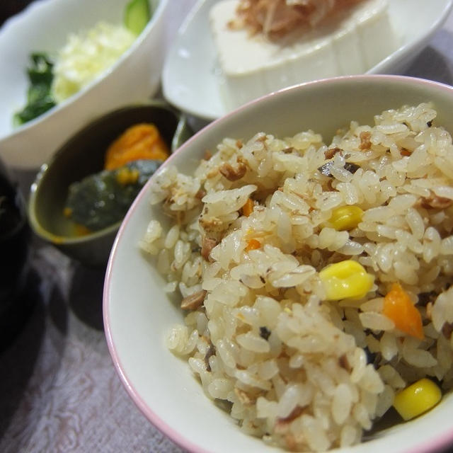 サバ缶で炊き込みご飯