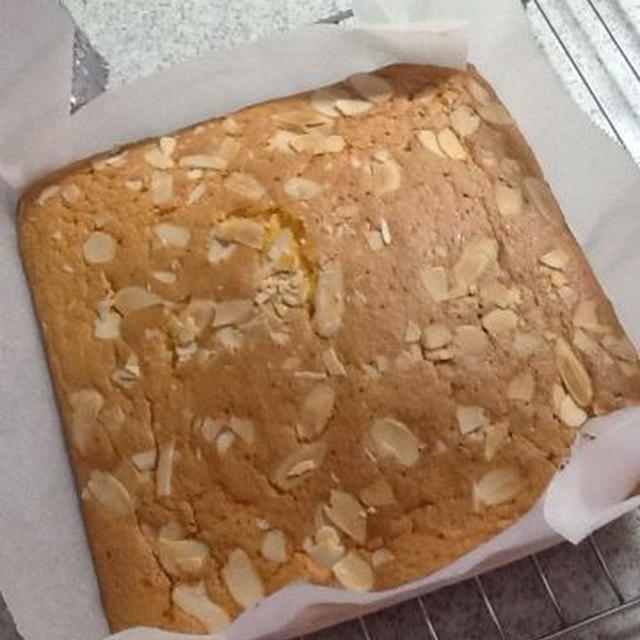 ジャムは沈んでみえません