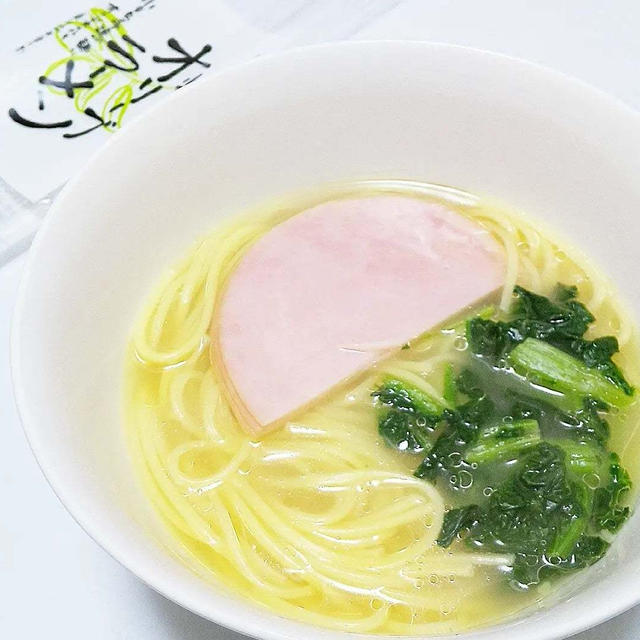 【ツルツル麺☆小豆島庄八！オリーブラーメン 塩を食べたよ！】
