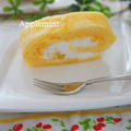 黄桃の米粉フルーツロールケーキ