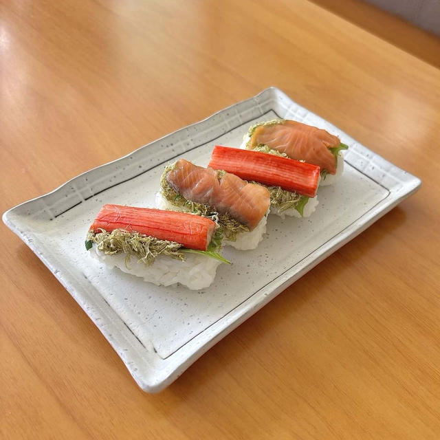 とろろ昆布を使った簡単握りずし
