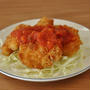 最近気になることと、鶏むね肉もしっとり♪チキンカツのトマトソースがけ