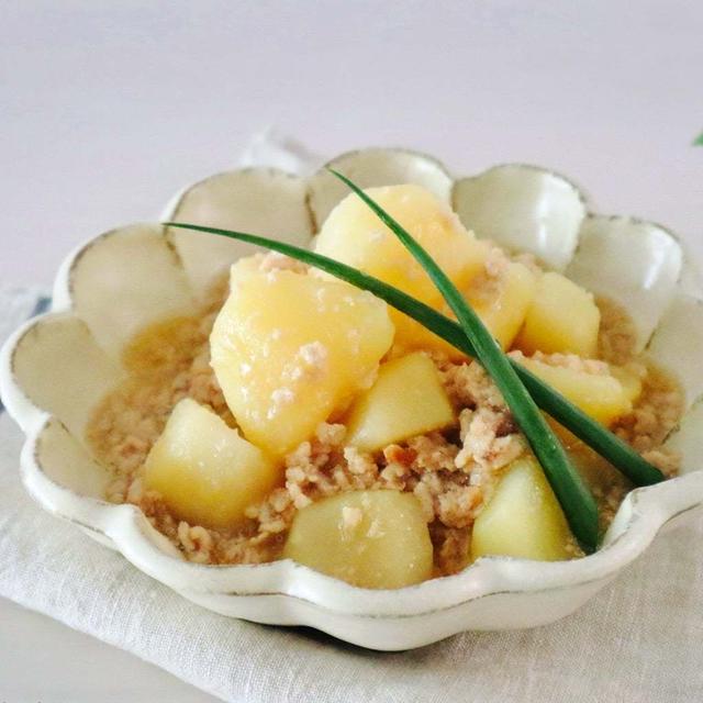 【じゃがいものそぼろ煮】麺つゆ+レンジで簡単‼︎煮崩れなしで味しみ♡