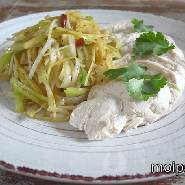 水曜ですが、鶏胸肉のたっぷり半生ネギ生姜ソテー添え