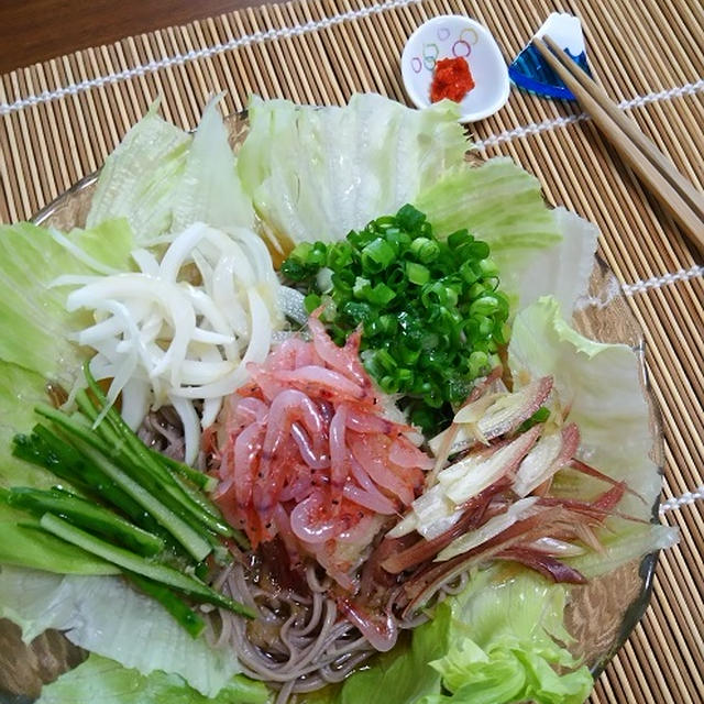 桜海老サラダ蕎麦