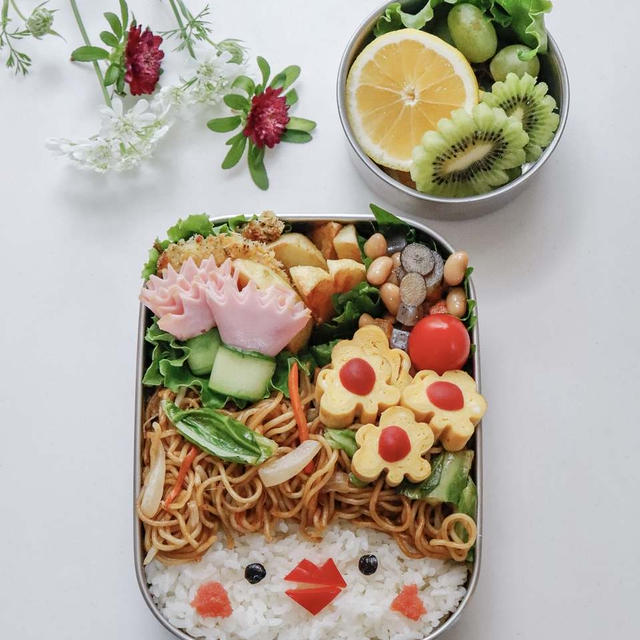 母の日を忘れるな！焼きそばおばちゃん弁当