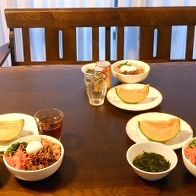 ５月１８日の夕飯　***　ビビンバ　***