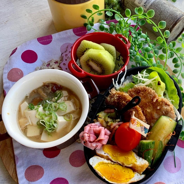 ＊ひとくちヒレカツ弁当と今日の副菜＊