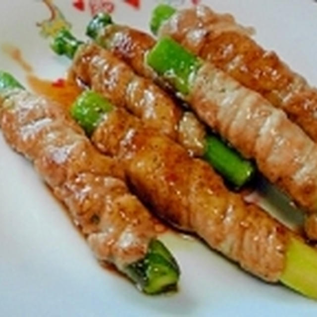 アスパラの肉巻き、焼肉のタレで美味しく♪