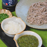 簡単＆ヘルシー！めかぶと大根おろしの絡め蕎麦。
