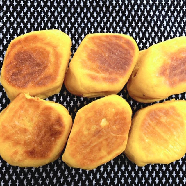 秋のほくほくかぼちゃで「ふわふわパンプキンパン」の作り方