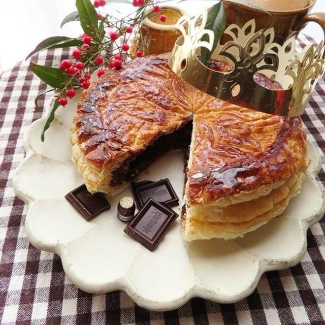 冷凍パイシートとレンジ使用！新年を祝うフランスの伝統菓子【ガレット・デ・ロワ/Galette des rois au chocolat 】
