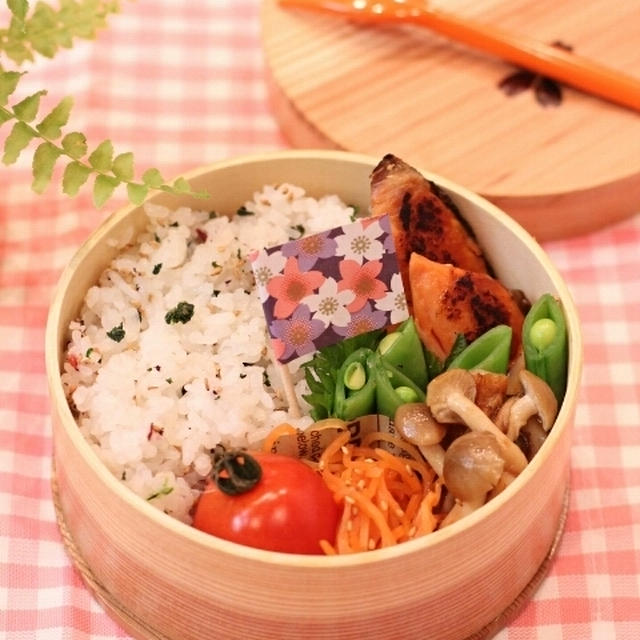 カフェ弁☆フライパンフル活用弁当【簡略レシピ】ありがとう。