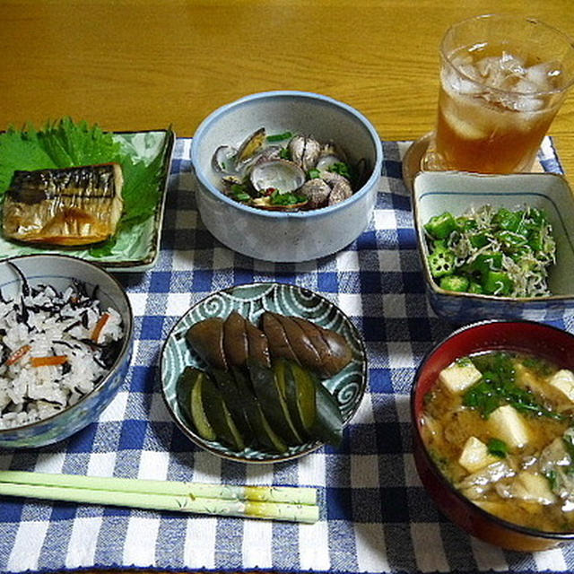 【夕食】ひじきごはん・さばの塩焼き・あさりの酒蒸し…