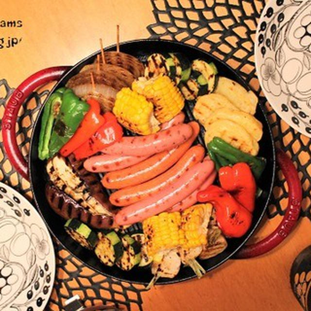 ストウブで『グリルソーセージ＆グリル野菜』な夜。