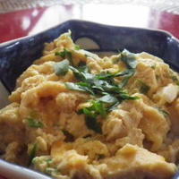 衣笠丼　おひとり様分をレンジでチン♪で(^_-)-☆
