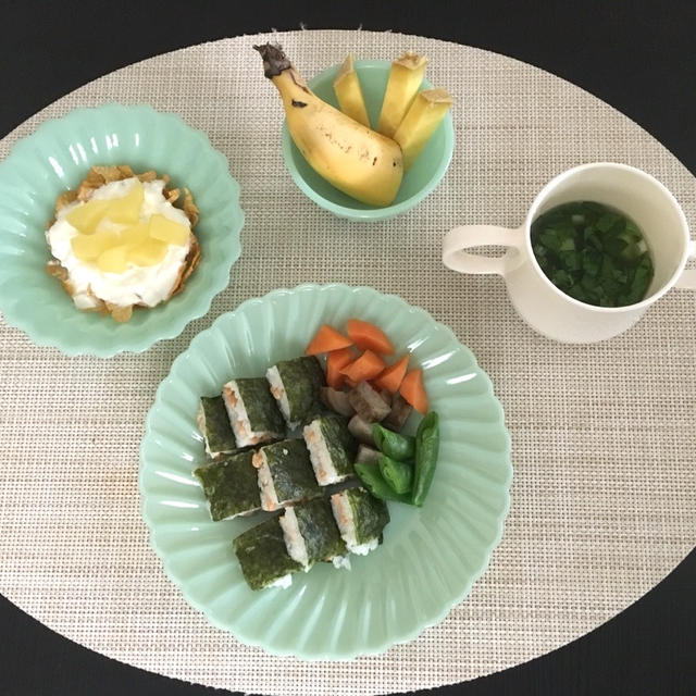 【離乳食完了期〜幼児食】サラダ菜ときゅうりのスープ