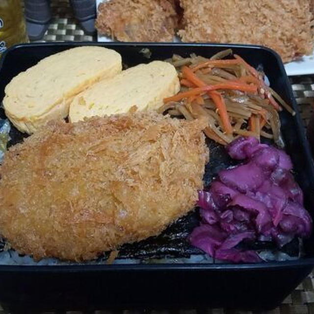 のり弁食おうぜ。