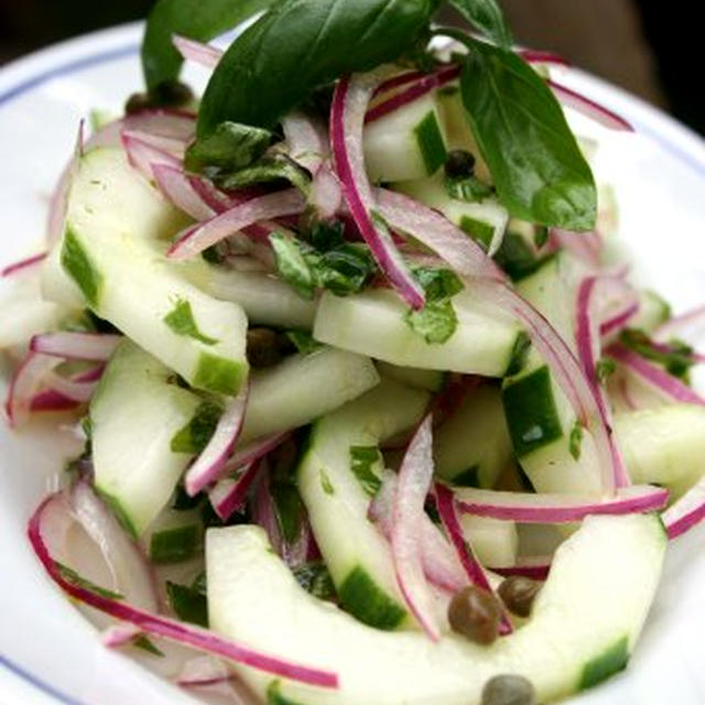 Cucumber Salad with Basil and Capersバジルときゅうりのさっぱりサラダ