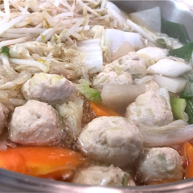 【お鍋】週末恒例！野菜室一掃！鶏だんご鍋～まとめ買いしてきました～