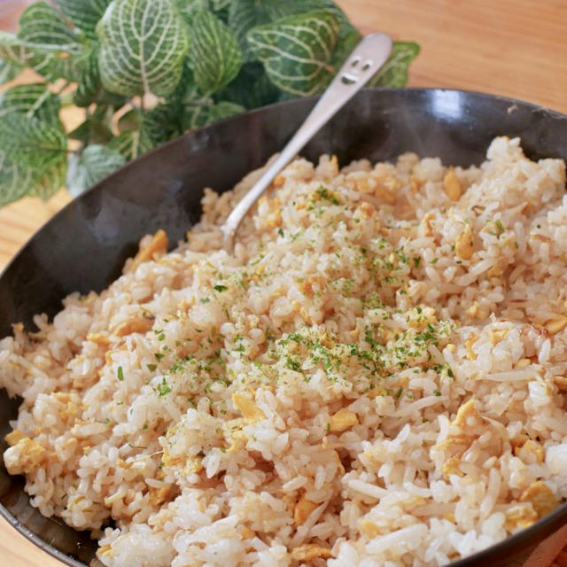 もやしだと！？信じられないくらい美味いもやしチャーハンの作り方