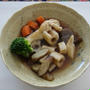手羽元と根菜類の煮物★★★
