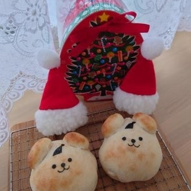 クリスマスくまちゃんパン✨