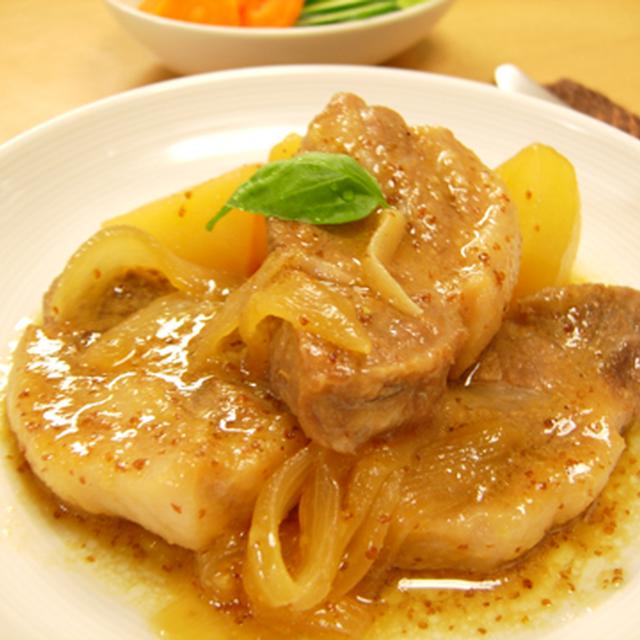 豚肩ロース肉とジャガイモのハニーマスタード煮込み