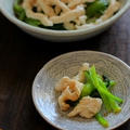 茹で鶏胸肉と小松菜の胡麻油風味