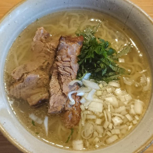 家庭で適当に作れるスペアリブ塩ラーメン